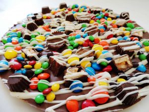 chocolate pizza candy avalanche