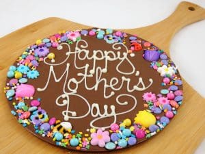 mothers day chocolate pizza