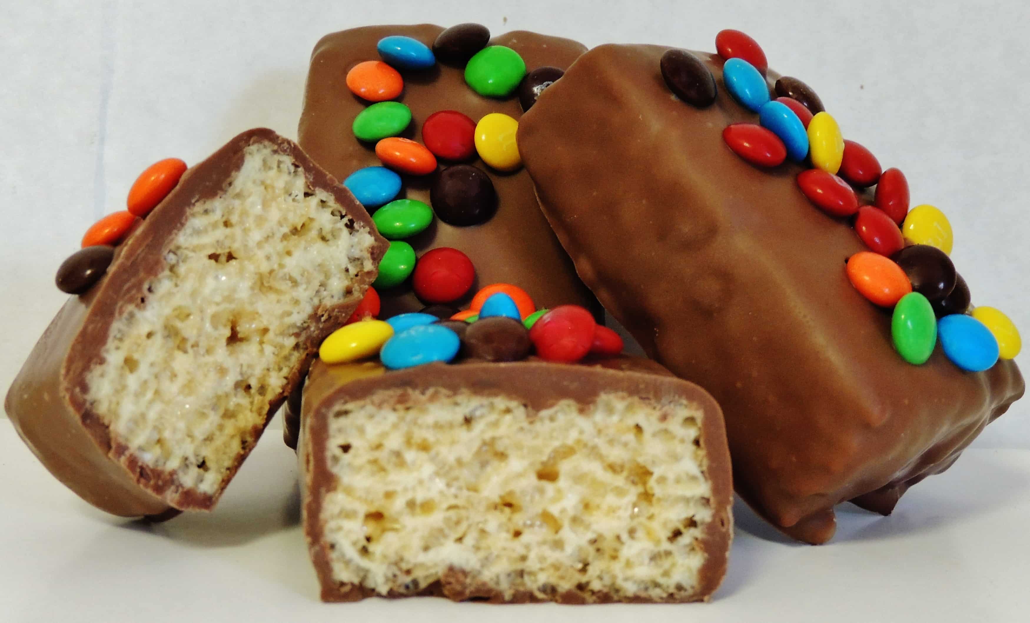 3500px x 2117px - Gourmet Chocolate-Dipped Rice Crispy Squares with Candy
