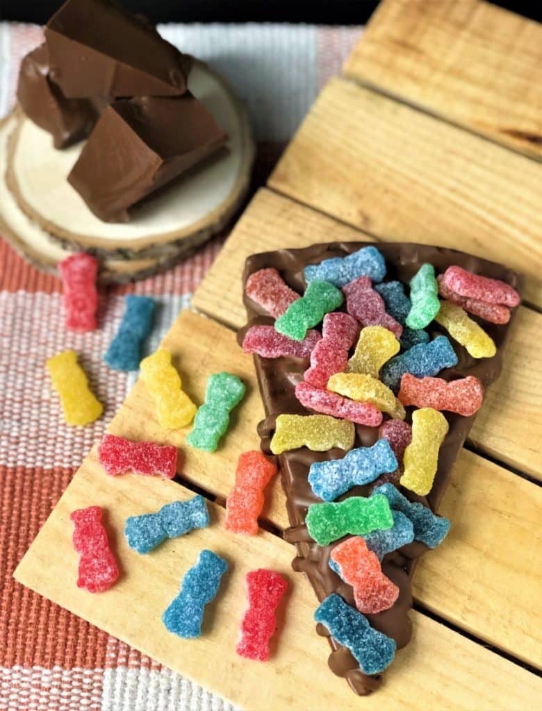 Slice Sweet & Sour, gourmet chocolate with soft sour candies