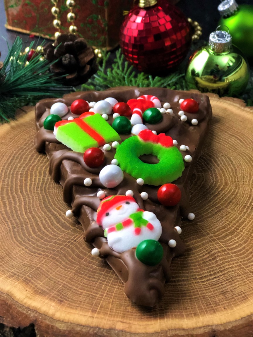 Christmas Cheer Slice | best chocolate decorated w/ festive sugar shapes