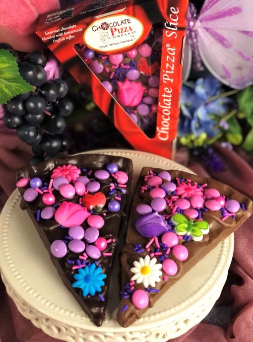 2 slices of chocolate pizza with flowers for mom sugar decorations