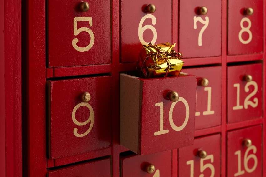 red and gold advent calendar 